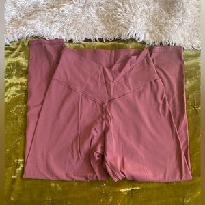 aerie red high waisted cross over legging L short